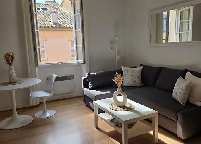 Authentique Au Coeur De Tropez