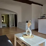 Appartement Authentique Au Cœur De Tropez *